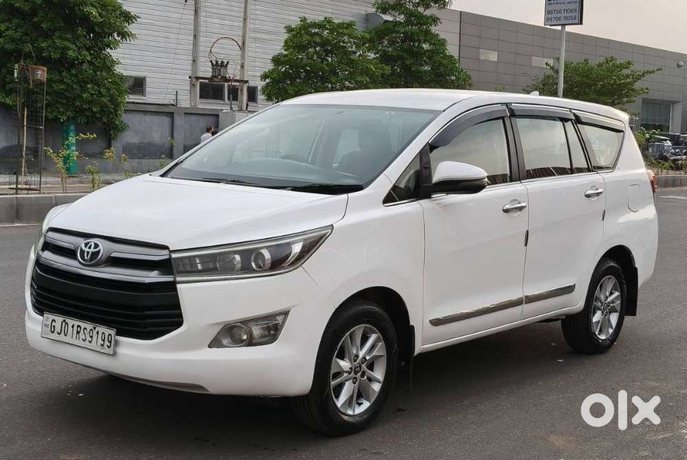 Toyota Innova Crysta 2.4 Vx Mt, 2016, Diesel