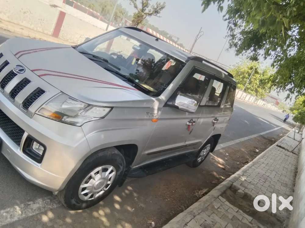 Mahindra Tuv 300 2017