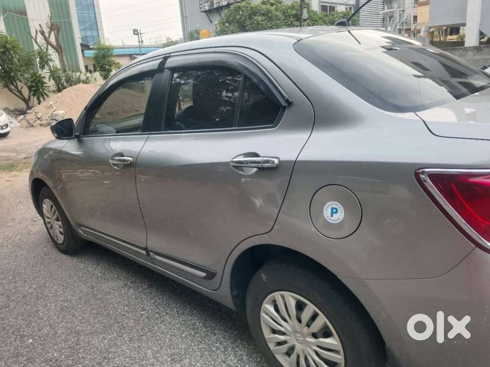 Maruti Suzuki Dzire 1.2 Vxi, 2022, Petrol