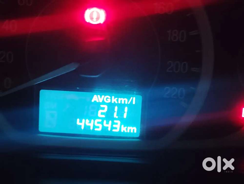 Ford Figo (2016) [diesel]  Life-time Mileage 21.1km/l  44,500km