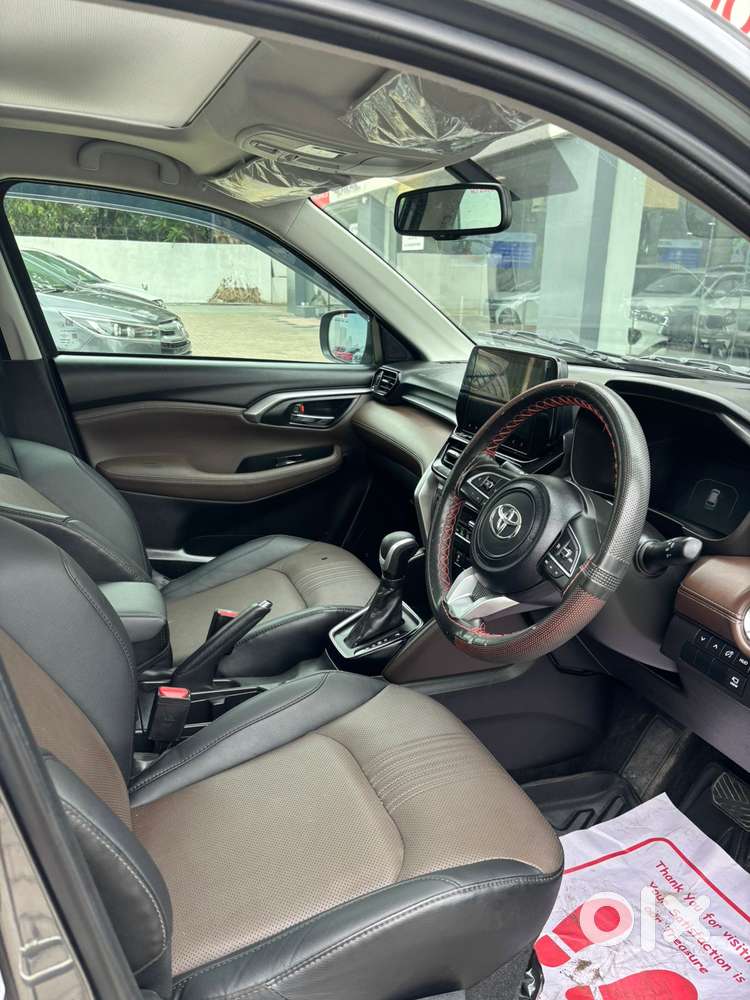 Toyota Urban Cruiser Hyryder 1.5 V Hybrid, 2024, Petrol