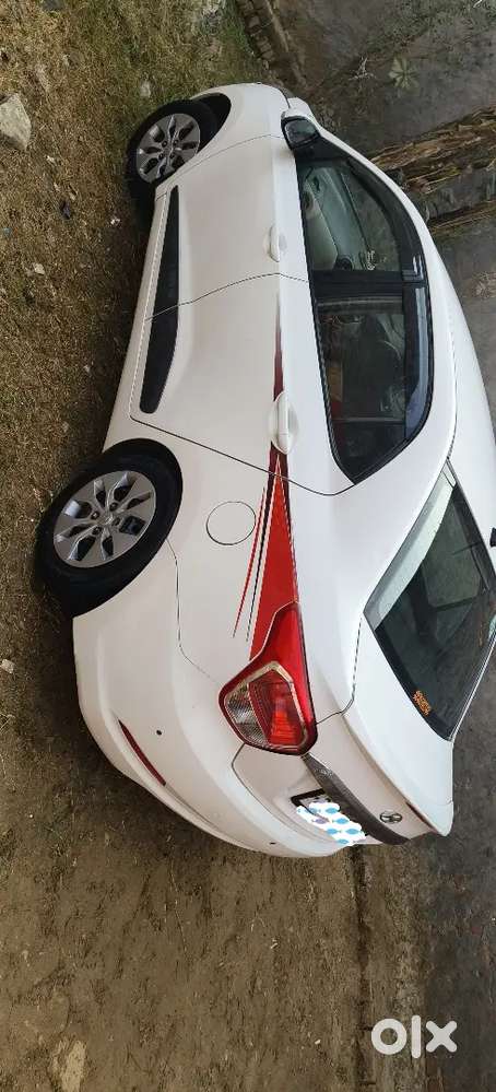 Hyundai Xcent Prime 2017 Cng & Hybrids 85000 Km Driven