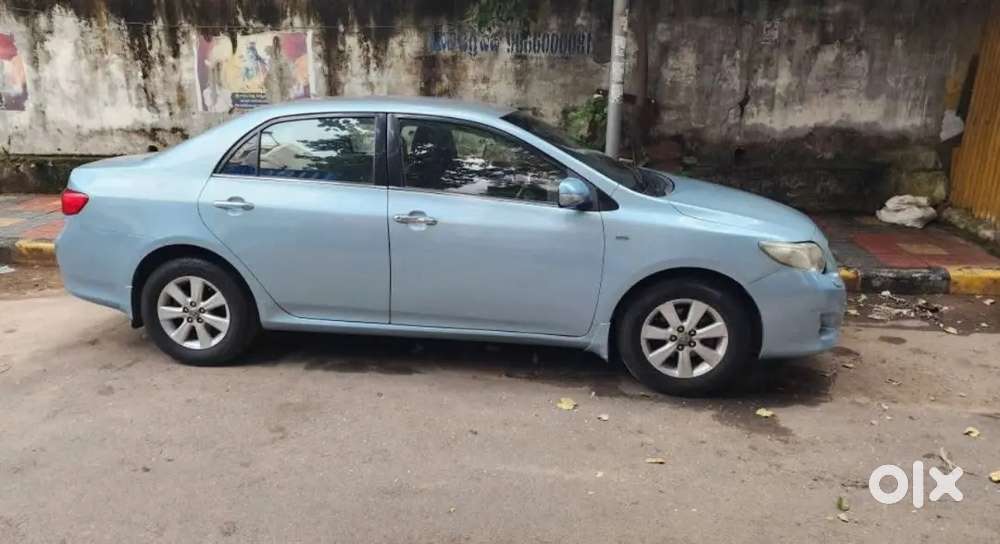 Toyota Corolla 2009 Petrol 76000 Km Driven