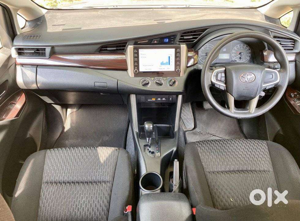 Toyota Innova Crysta