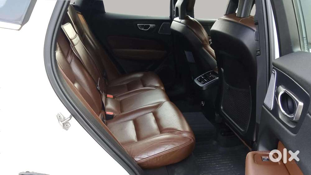 Volvo Xc60 D5 Inscription, 2018, Diesel