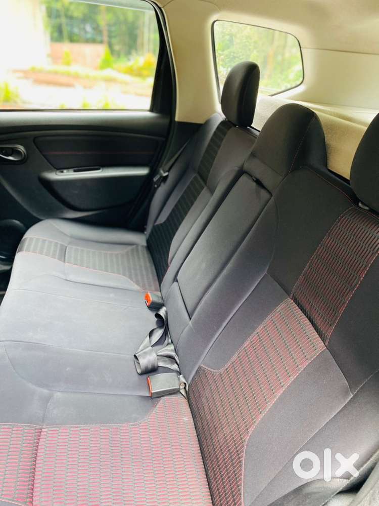 Renault Duster Rxs Cvt Automatic Petrol Perfect Condition