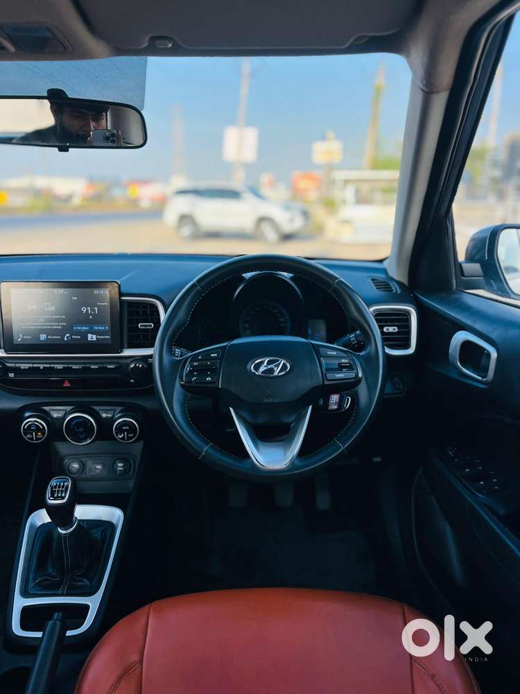 Hyundai Venue Sx Turbo, 2019, Cng & Hybrids