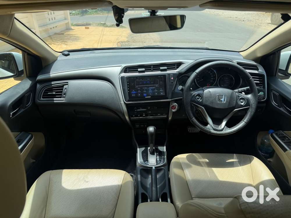 Honda City I-vtec V, 2017, Petrol