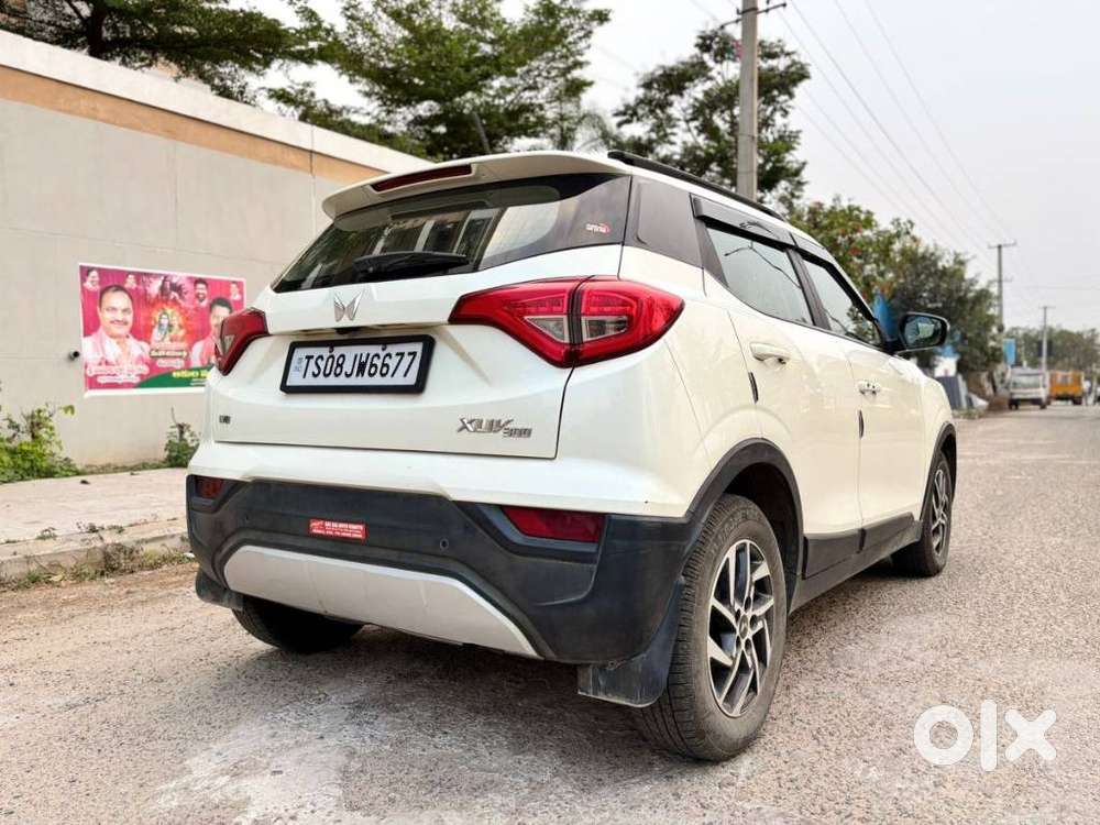 Mahindra Xuv300 W8 Option Diesel, 2023, Diesel