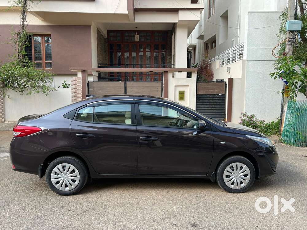 Toyota Yaris G Cvt, 2018, Petrol