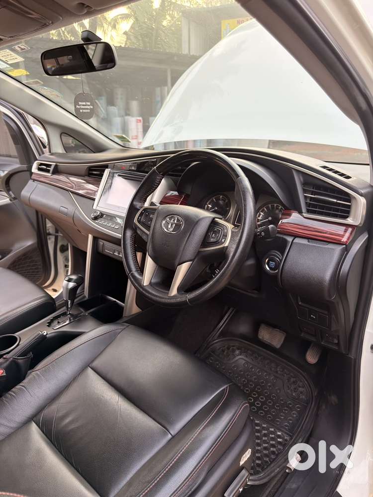 Toyota Car Automatic 2017