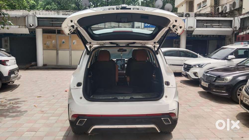 Mg Hector Plus Sharp Pro 1.5 Turbo Petrol Cvt 6 Str, 2024, Petrol