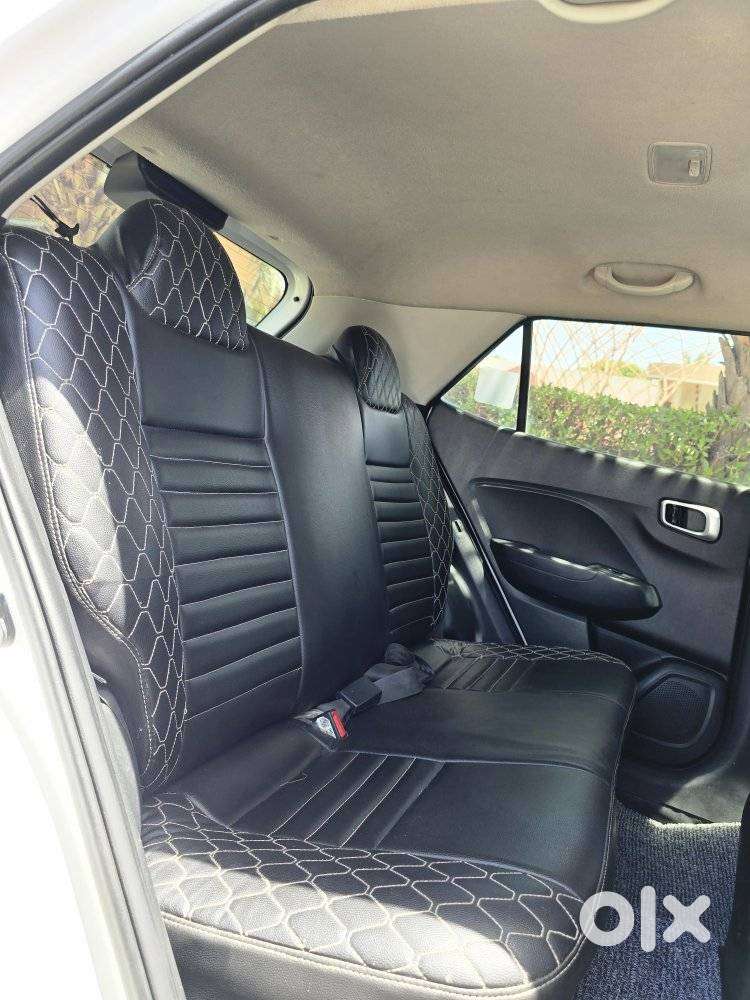 Hyundai Venue, 2021, Petrol