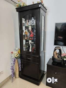 Crockery deals cupboard olx