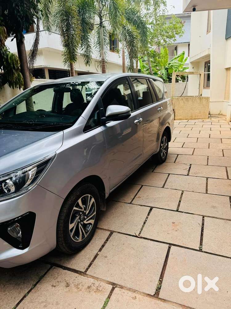 Toyota Innova Crysta 2022 Diesel Well Maintained