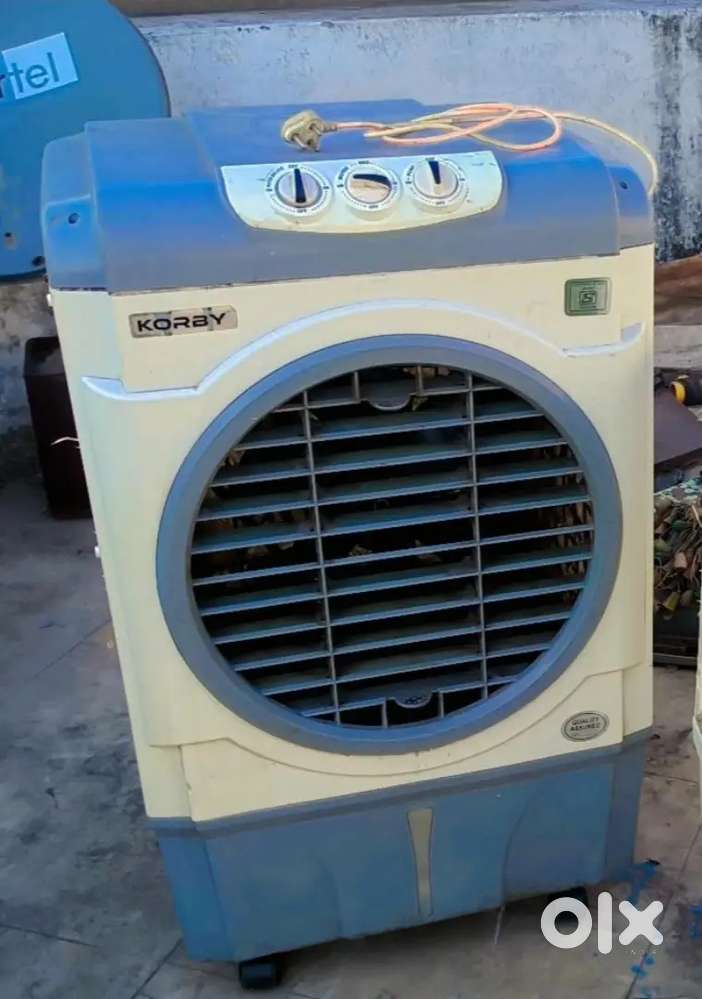 Big size cooler bechna hai 2800 Rs kewal