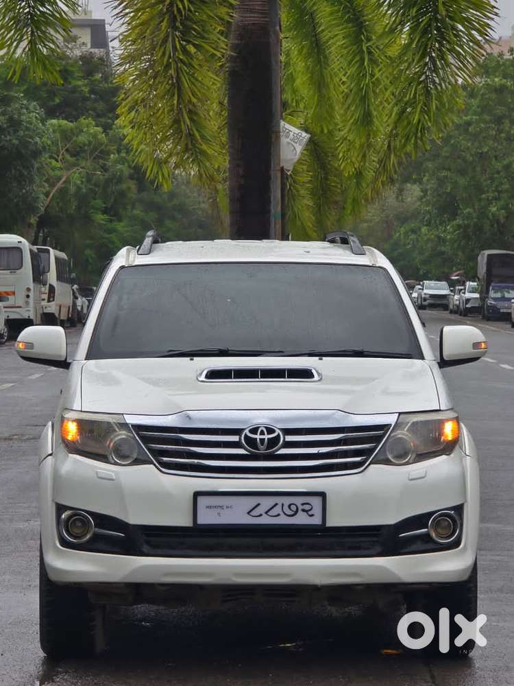 Toyota Fortuner 3.0 4x4 Manual, 2012, Diesel