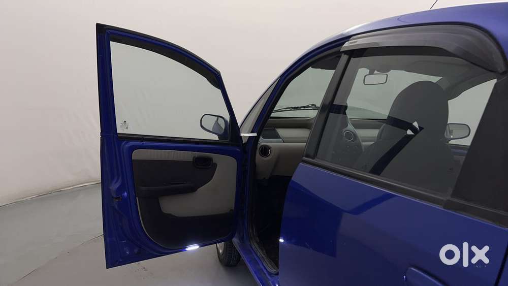 Tata Nano Xta, 2015, Petrol