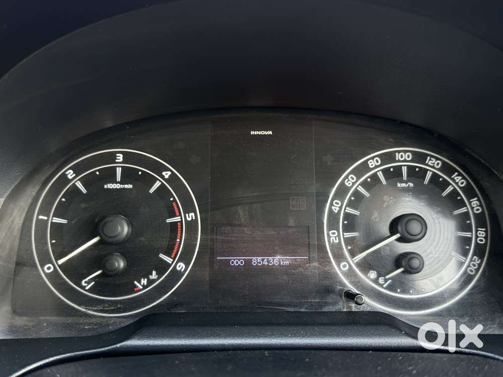Toyota Innova Crysta 2.4 G Mt 8s, 2018, Diesel