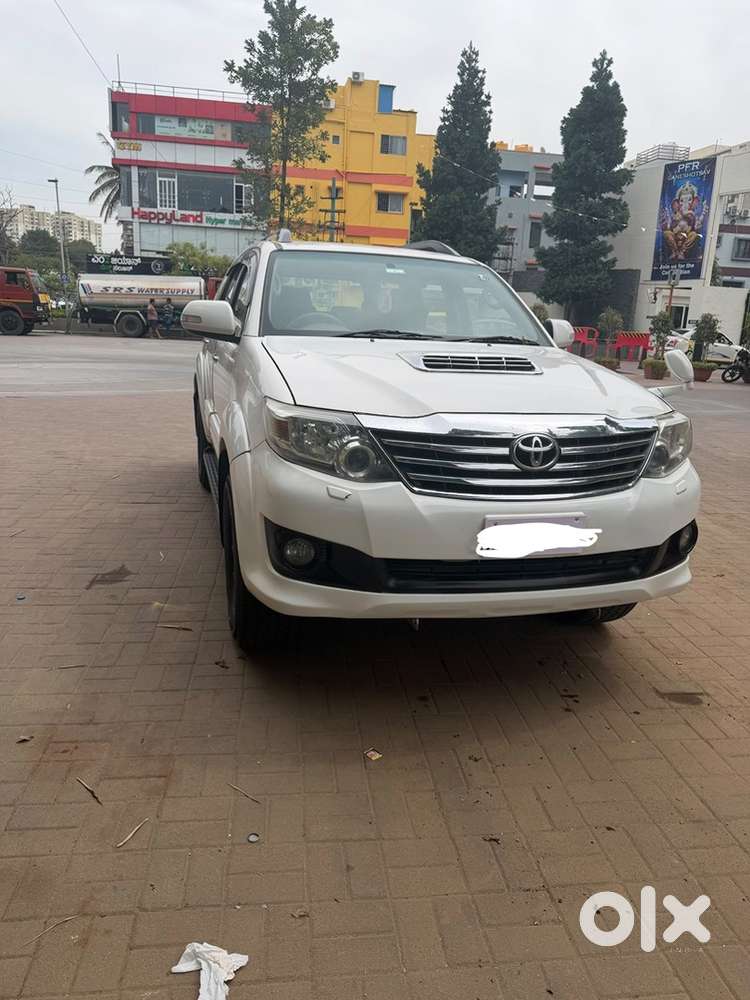 Toyota Fortuner Diesel 2012