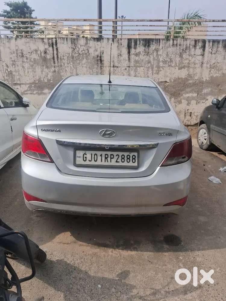 Hyundai Verna 2016 Diesel 160000 Km Driven