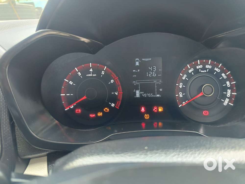 Mahindra Xuv300 W2 1.2 Petrol, 2024, Petrol