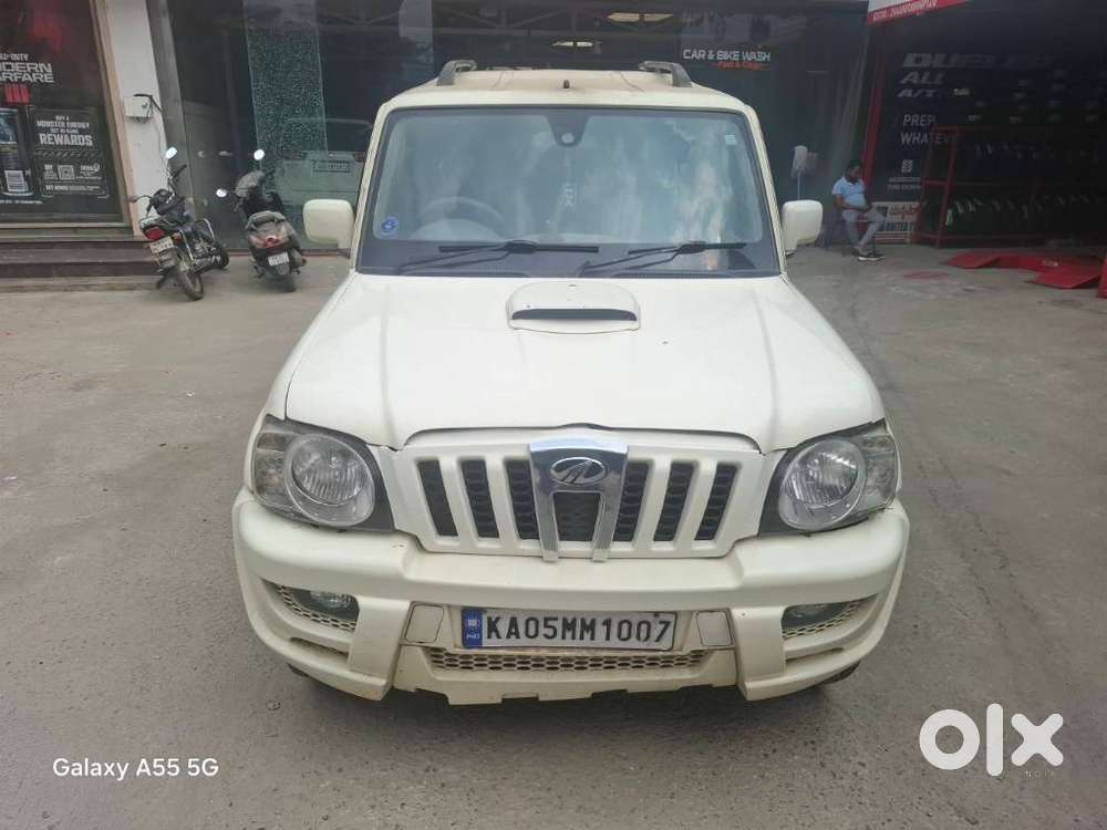 Mahindra Scorpio 2006-2009 2.6 Turbo 7 Str, 2004, Diesel