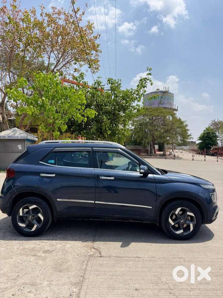 Hyundai Venue Sx (o) Mt 1.5 Diesel, 2019, Diesel