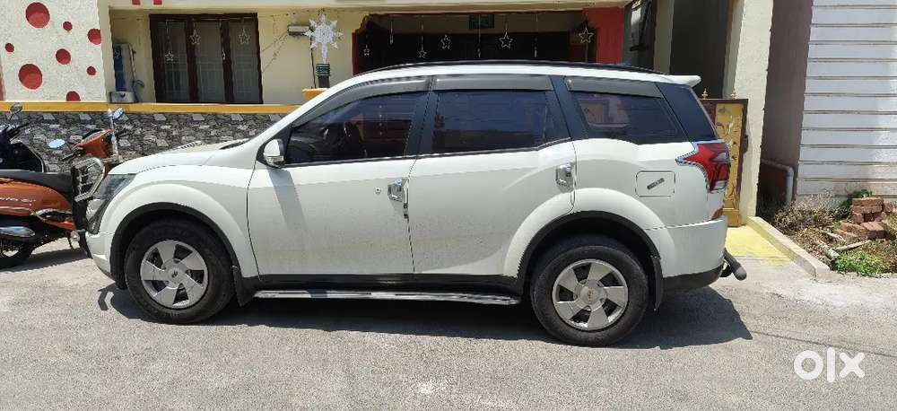 Mahindra Xuv500 2019 Diesel 108000 Km Driven