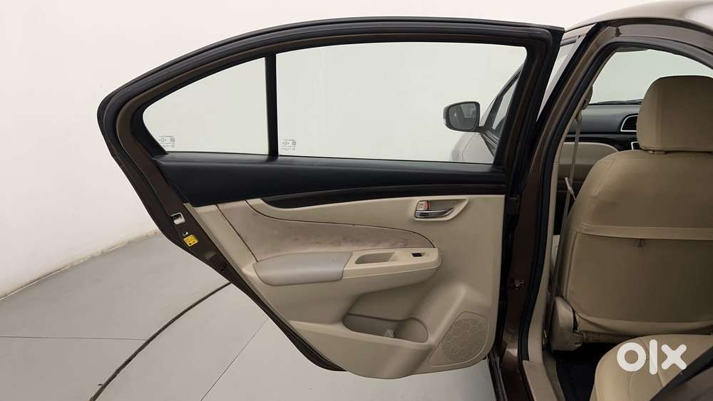 Maruti Suzuki Ciaz 2014-2017 At Zxi, 2015, Petrol