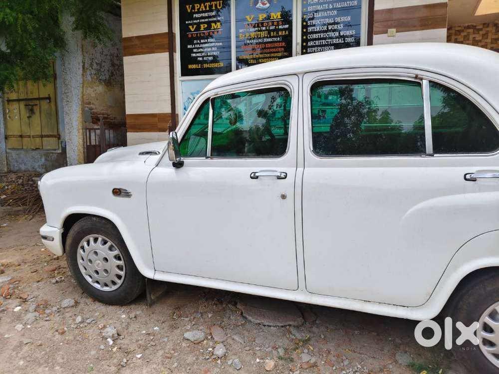 Very  Good  Condition  With  All  Current  Features