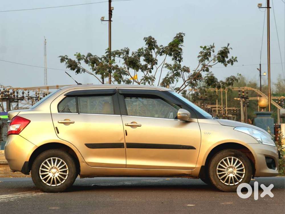 Maruti Suzuki Swift Dzire 1.2 Vxi Bsiv, 2014, Petrol