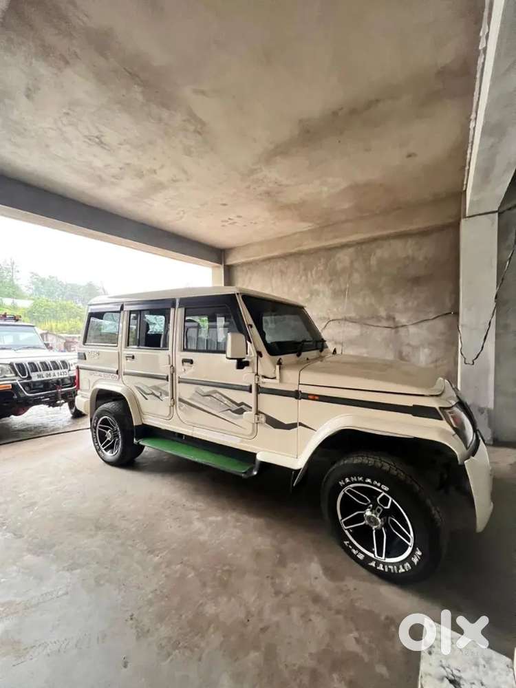Mahindra Bolero Neo Plus 2017