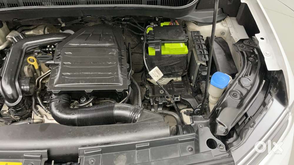Volkswagen Taigun Topline 1.0 Tsi At (electric Seats), 2021, Petrol