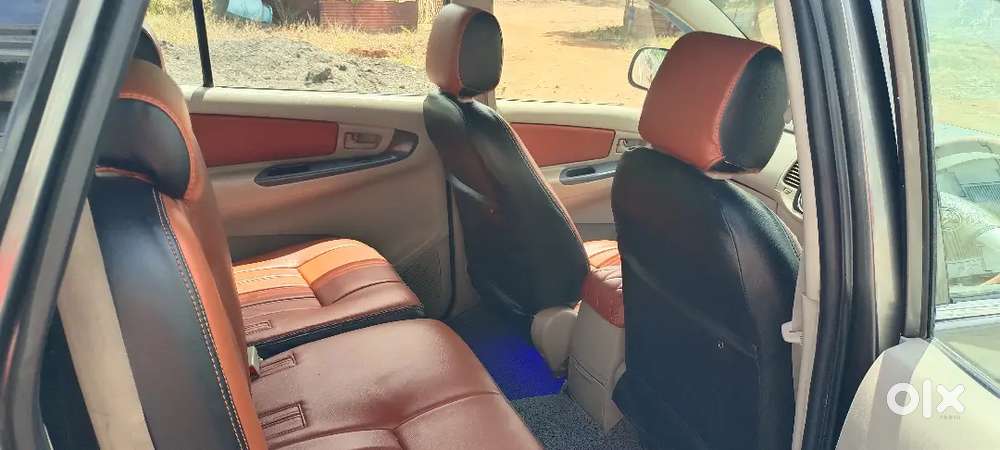 Toyota Innova 2014 Diesel Well Maintained