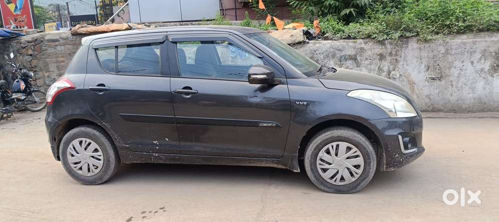 Maruti Suzuki Swift Vxi, 2015, Petrol