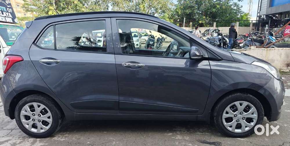 Hyundai Grand I10 1.2 Kappa Sportz Dual Tone, 2014, Petrol