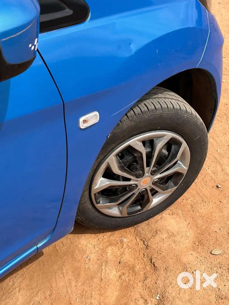 Honda Brio Mt Petrol 2013 Car