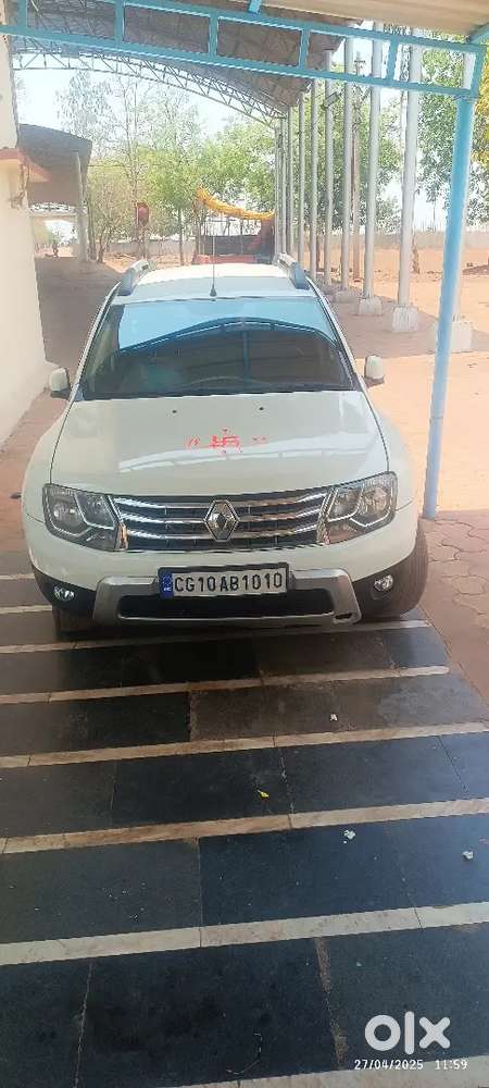 2016 Renault Duster Diesel 98000 Km Touch Screen Power Windows Mainten