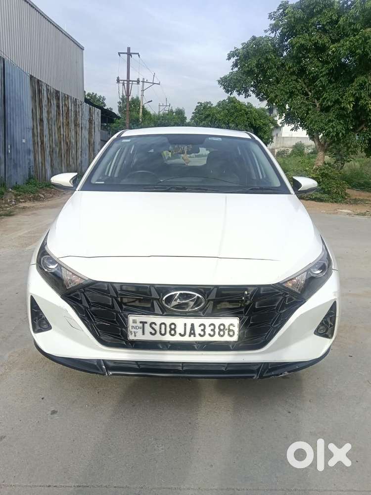Hyundai I20 Asta 1.2 Ivt, 2022, Petrol