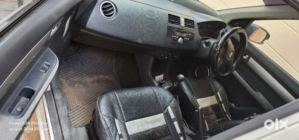 Maruti Suzuki Swift Dzire 2011 Petrol 75000 Km Driven