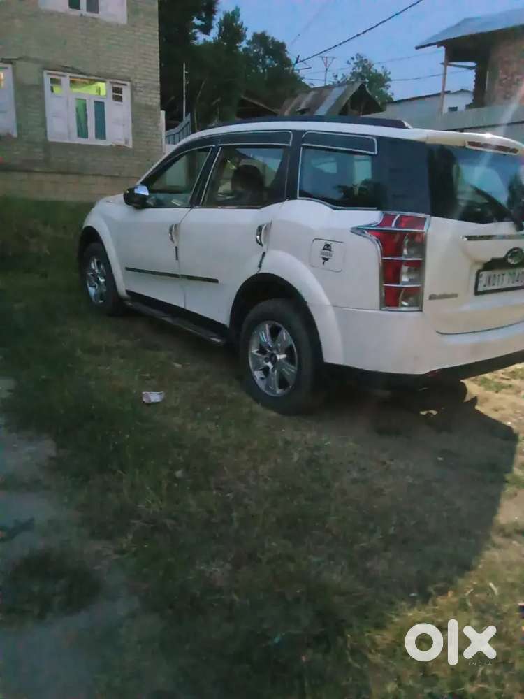 Xuv 500 W8