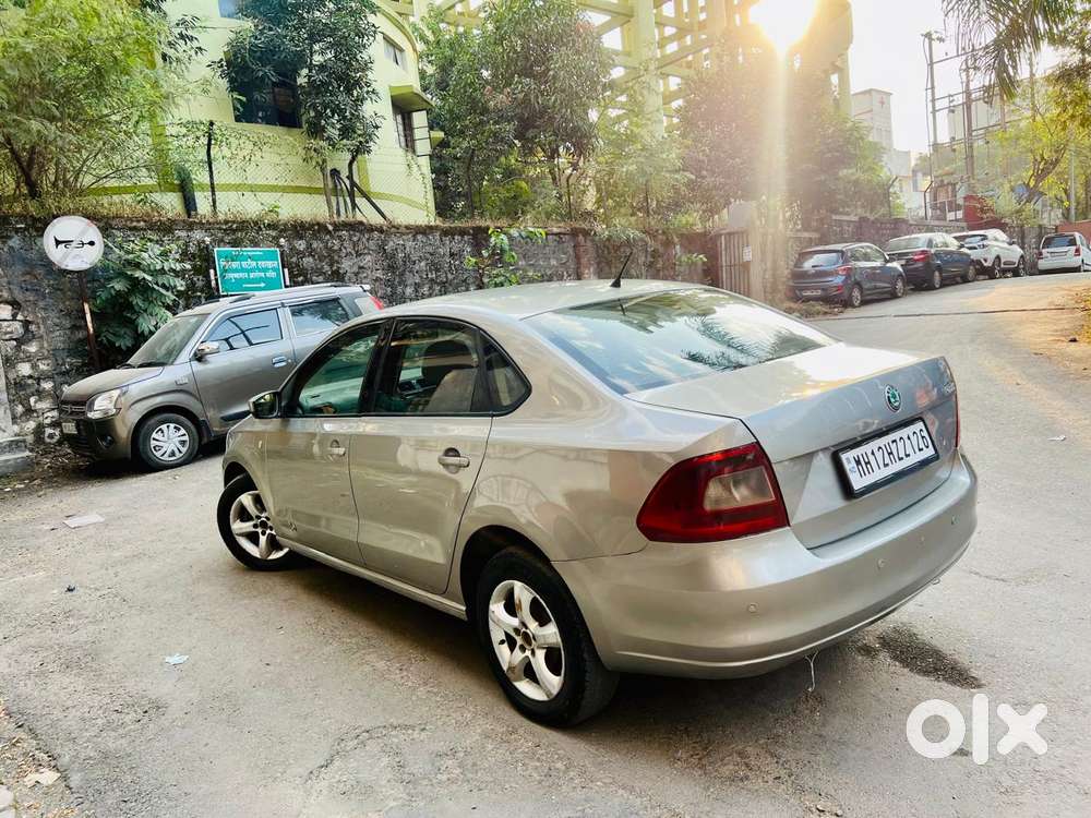 Skoda Rapid Elegance 1.6 Tdi Cr Manual, 2012, Diesel