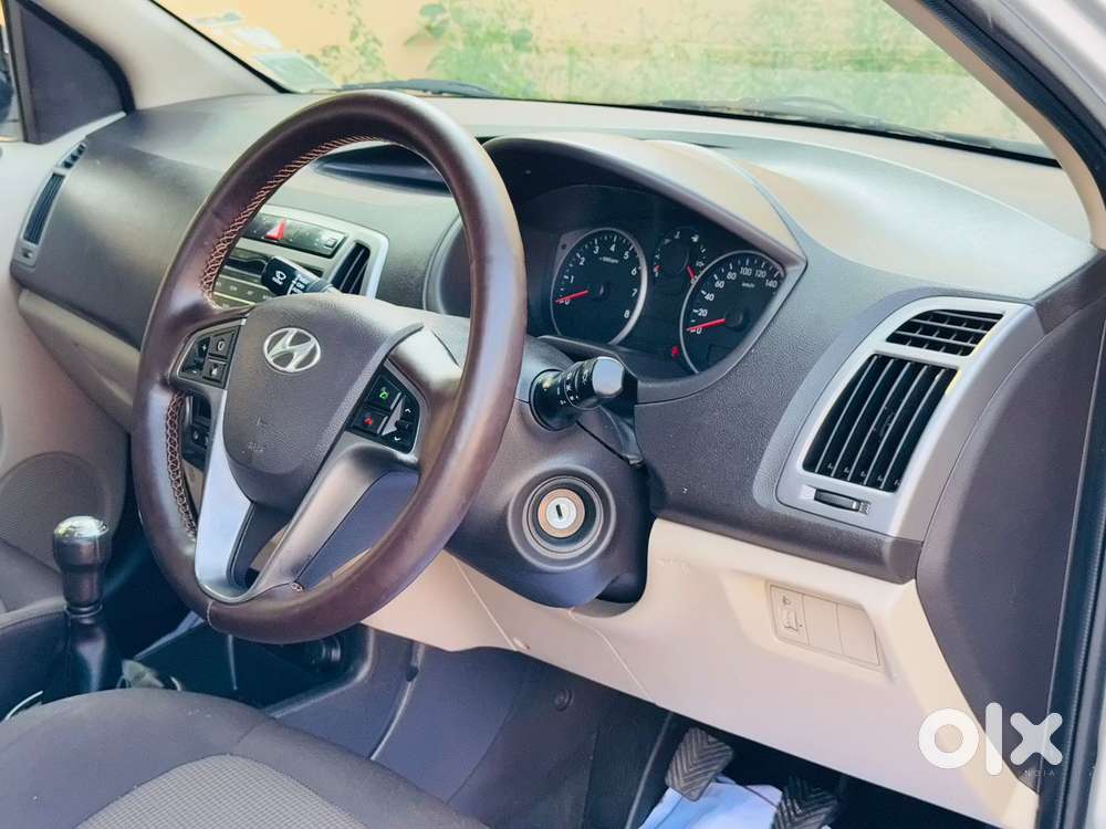 Hyundai I20 Sportz 1.2 Mt, 2012, Petrol