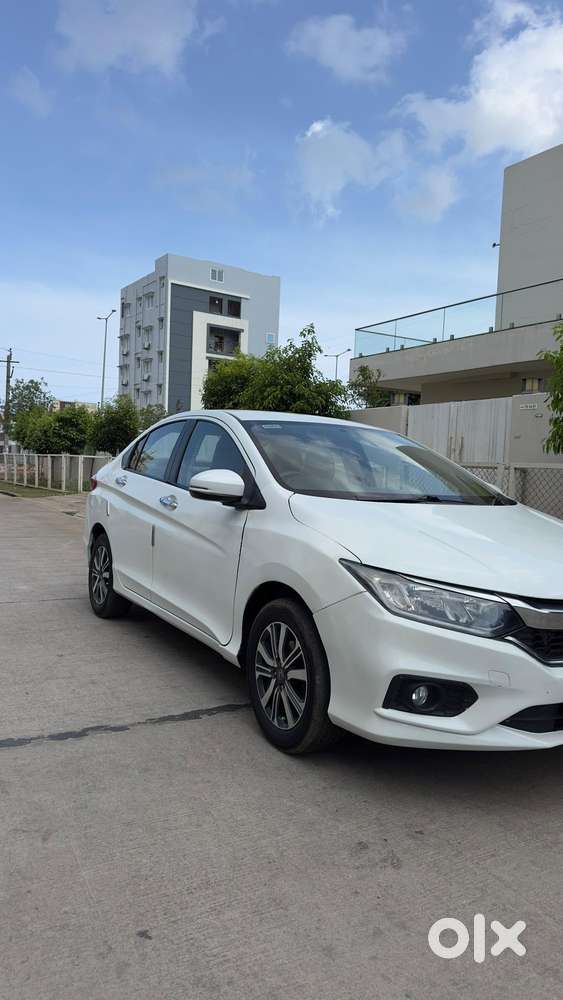Honda City Vx Petrol Mt, 2022, Petrol