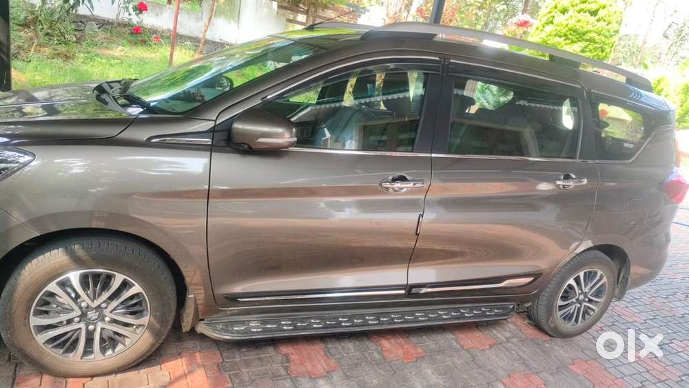 Maruti Suzuki Ertiga Smart Hybrid Zxi+ 2025
