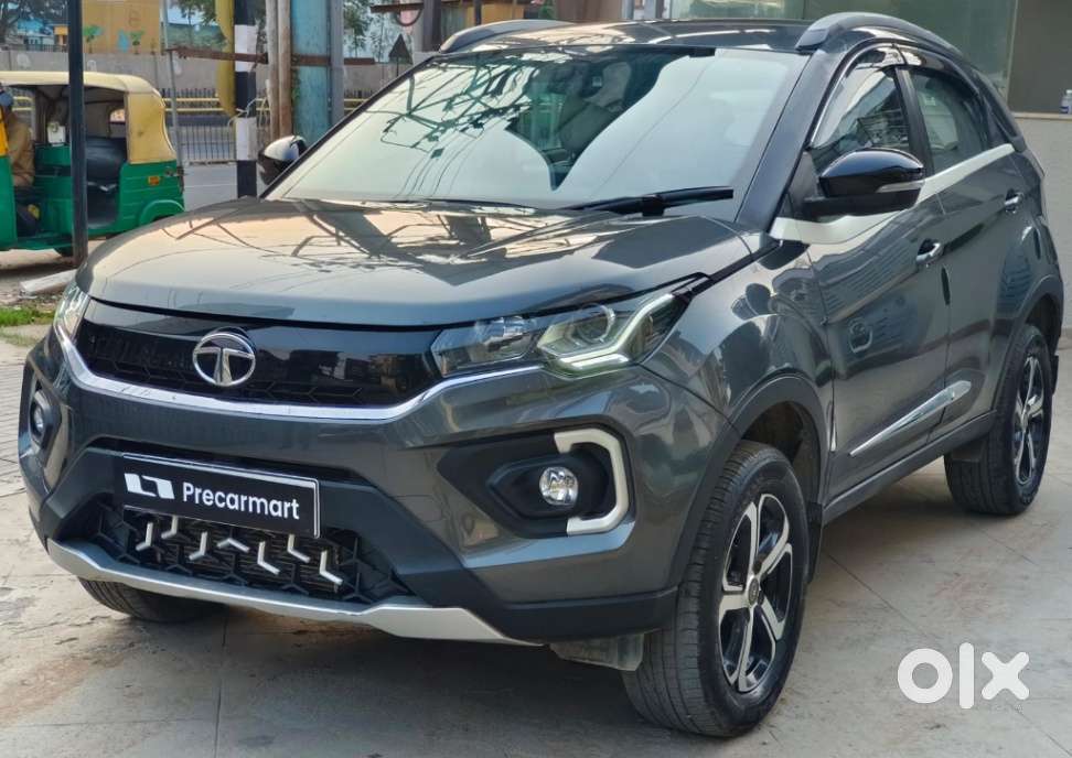 Tata Nexon 1.2 Revotron Xza Plus, 2022, Petrol