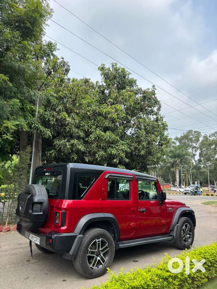 Mahindra Thar Roxx 2025