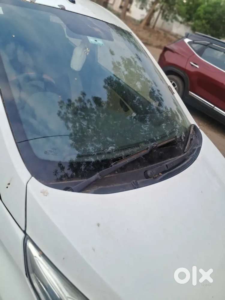 Car Sale  हुंडई Eon