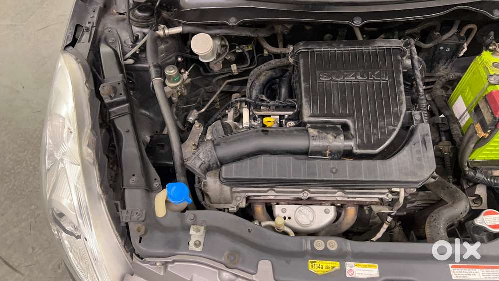 Maruti Suzuki Swift Vvt Vxi, 2014, Petrol